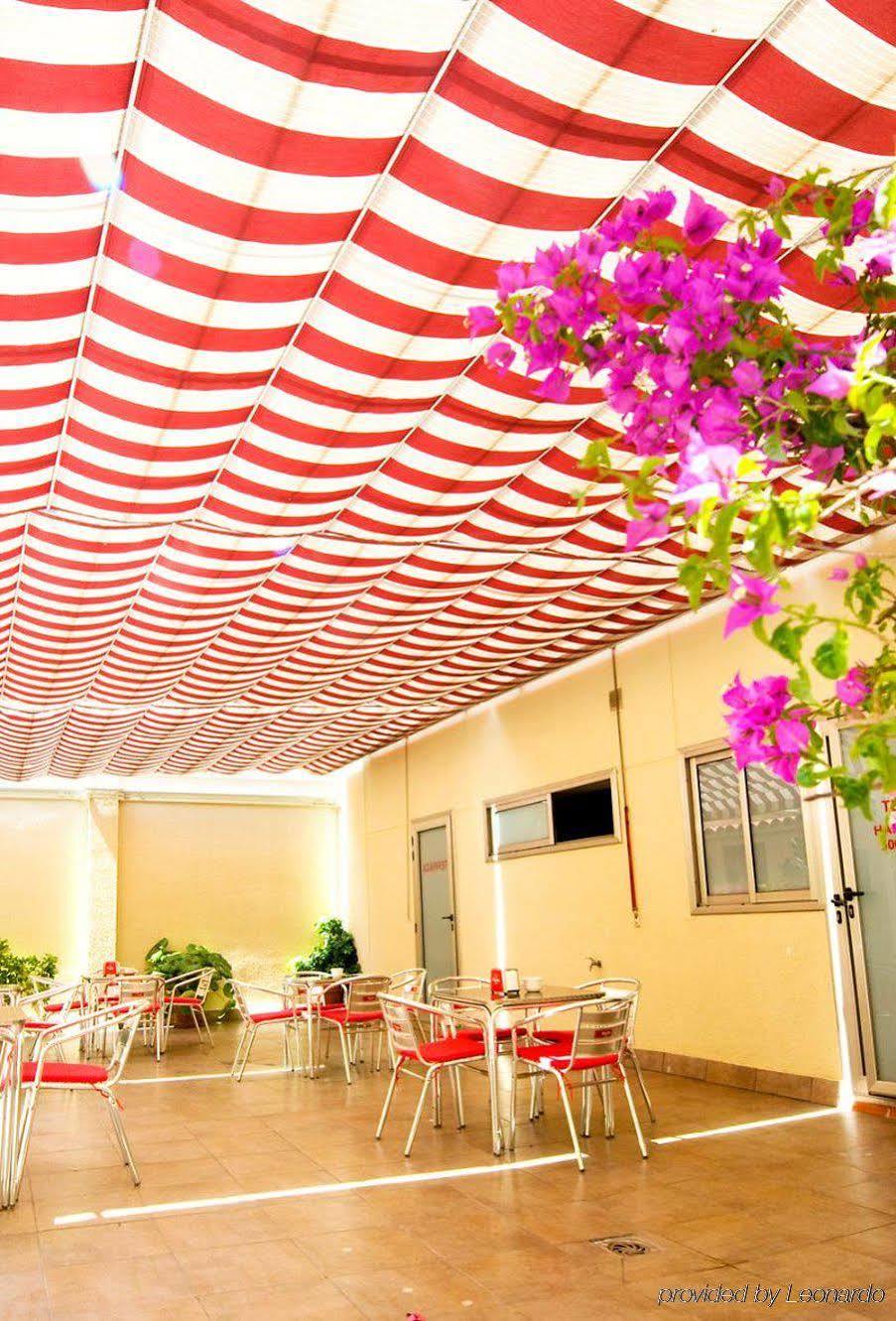 Hotel Ciutat De Sant Adria Sant Adrià de Besòs Restaurang bild